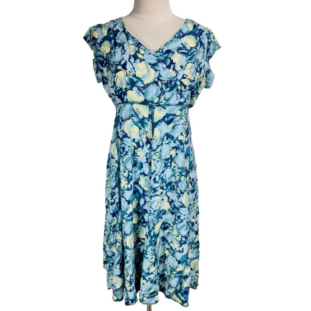 Anna Ocean Floral Blue Rayon Mini Flare Dress Women Size M V-Neck Short Sleeve